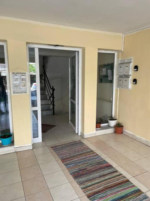 Kate'S Studio With View Serres Exterior photo