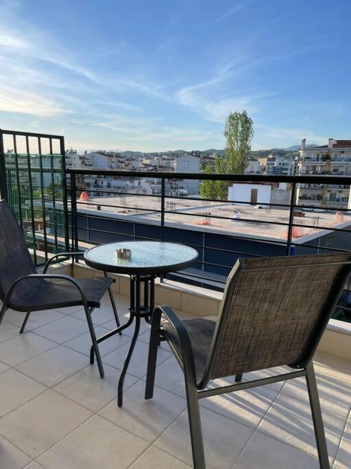 Kate'S Studio With View Serres Exterior photo